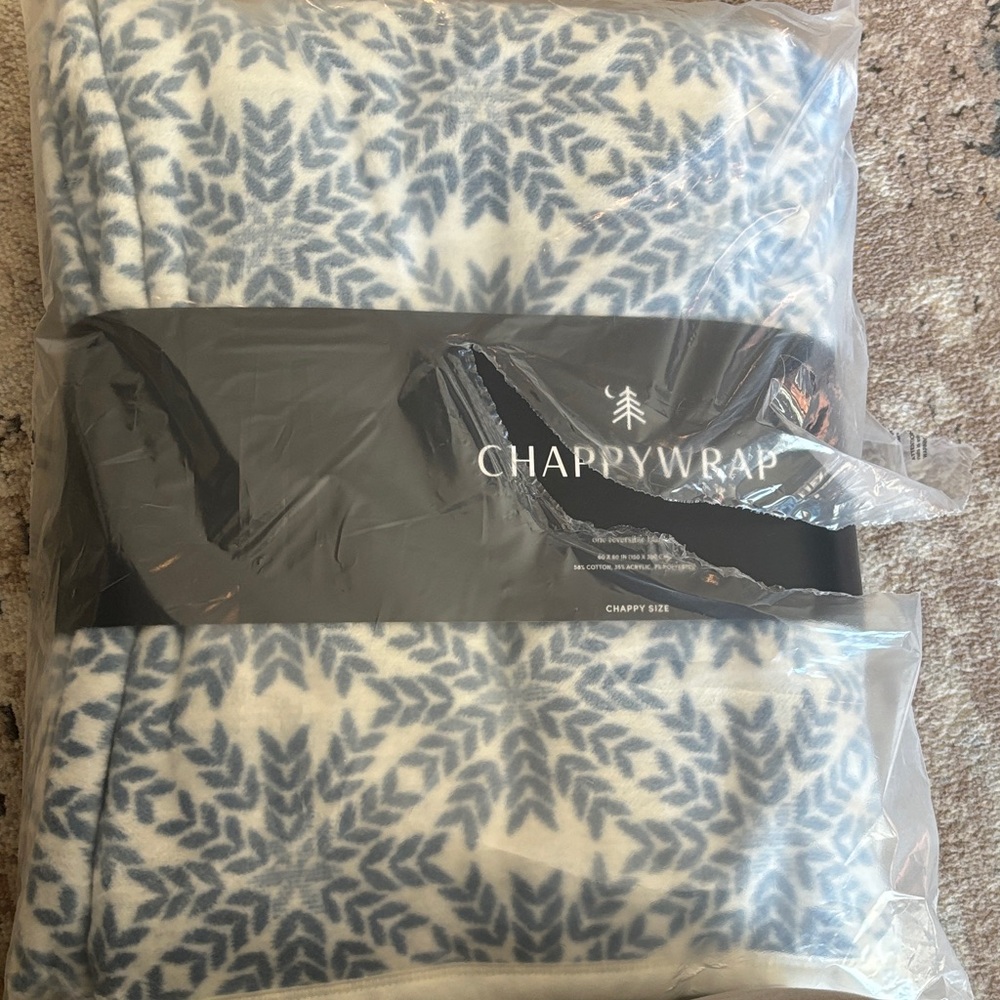 ChappyWrap Blanket in Nordic Frost Blue
